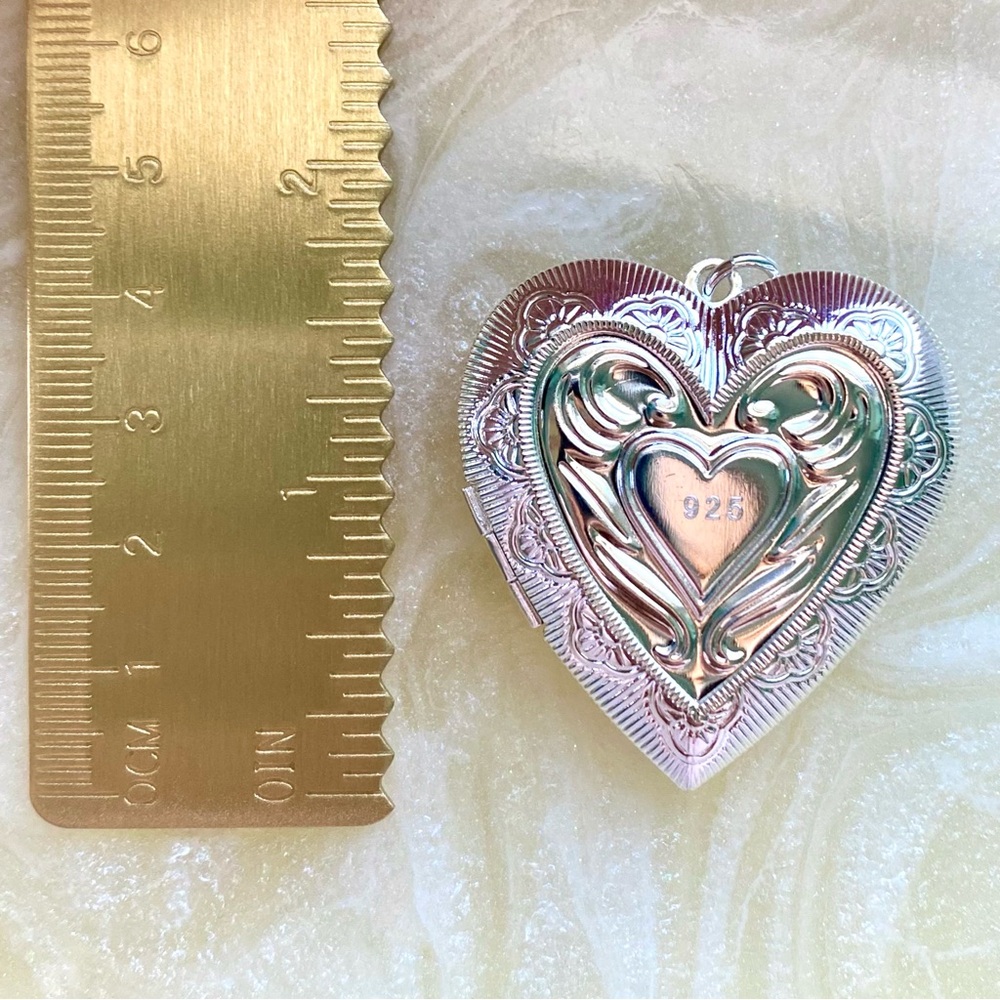 Sterling-Style Heart Locket pendant in Silver
